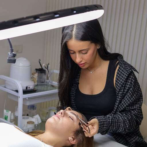 הילה אשכנזי