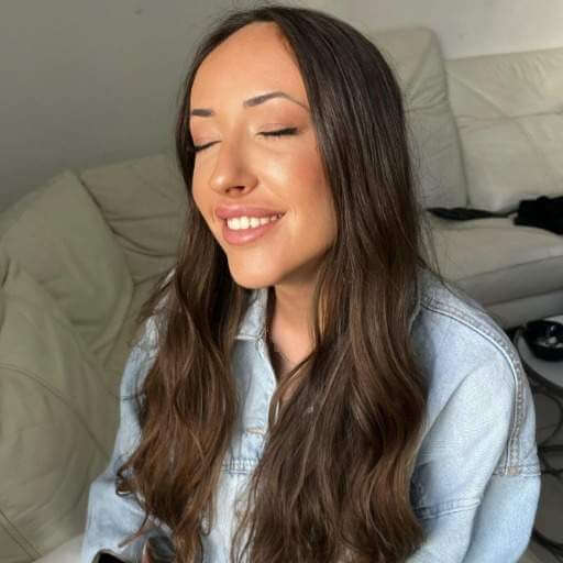 סטייסי יובנה 