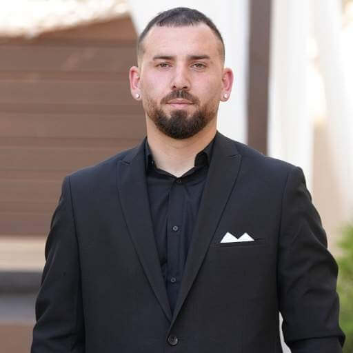 מוטי בינאטוב