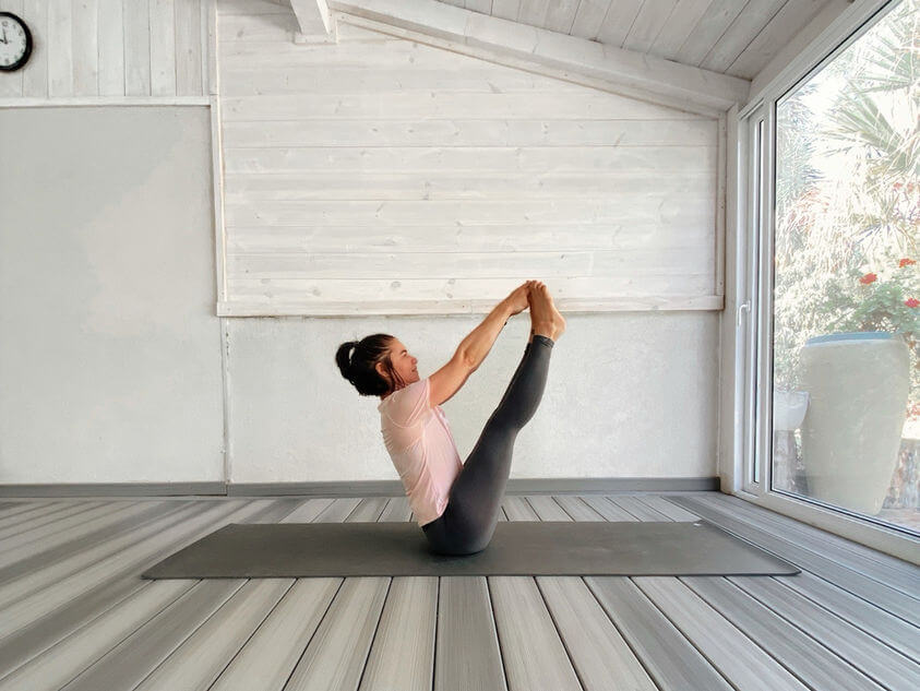 יוגה-רום נירית כמרה