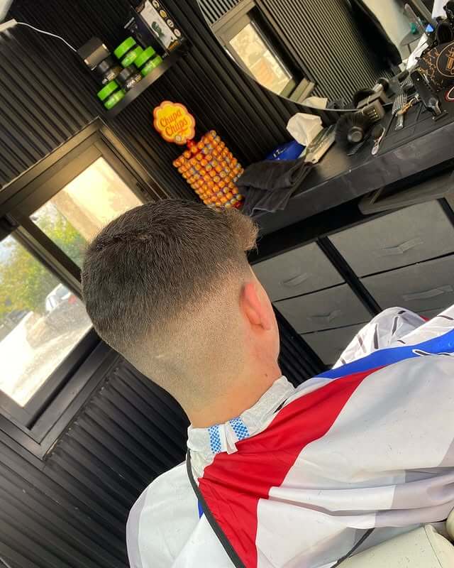 המספרה של אדי