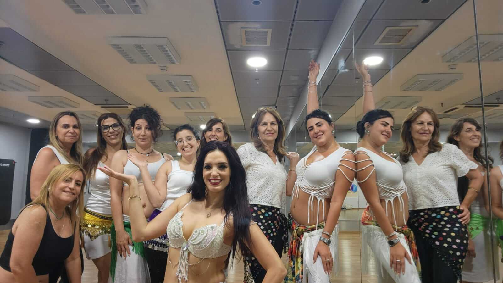 ריקודי בטן בהדרכת גל שמרון