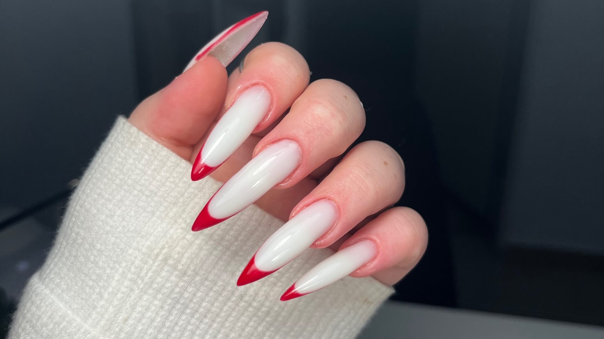 Tsofiya nails 