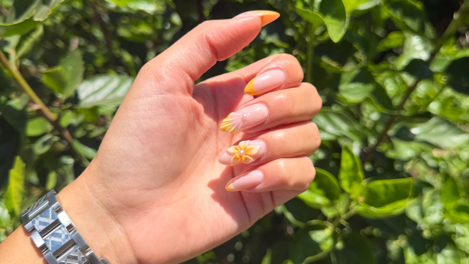  | ALMOND NAILS