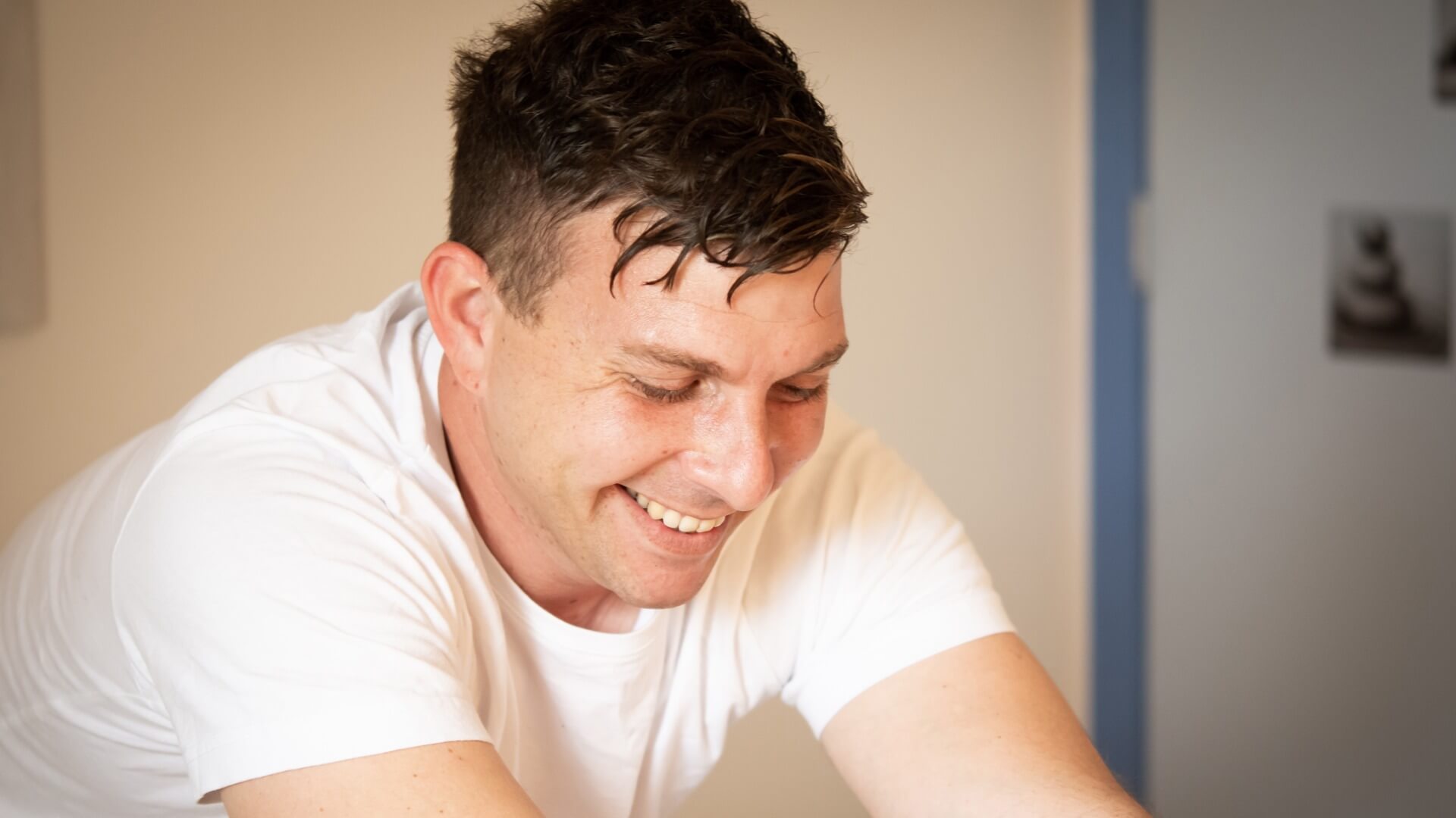 סתיו פרץ טיפולי מגע וסדנאות עיסוי