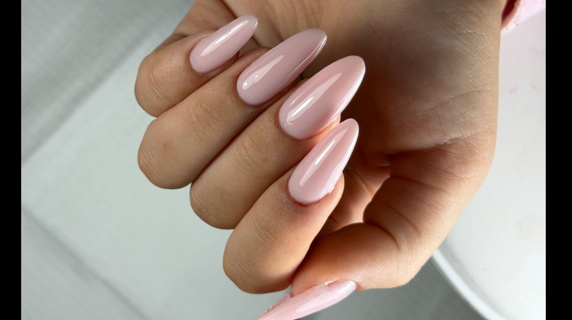  | LIOR SHAPIR nails
