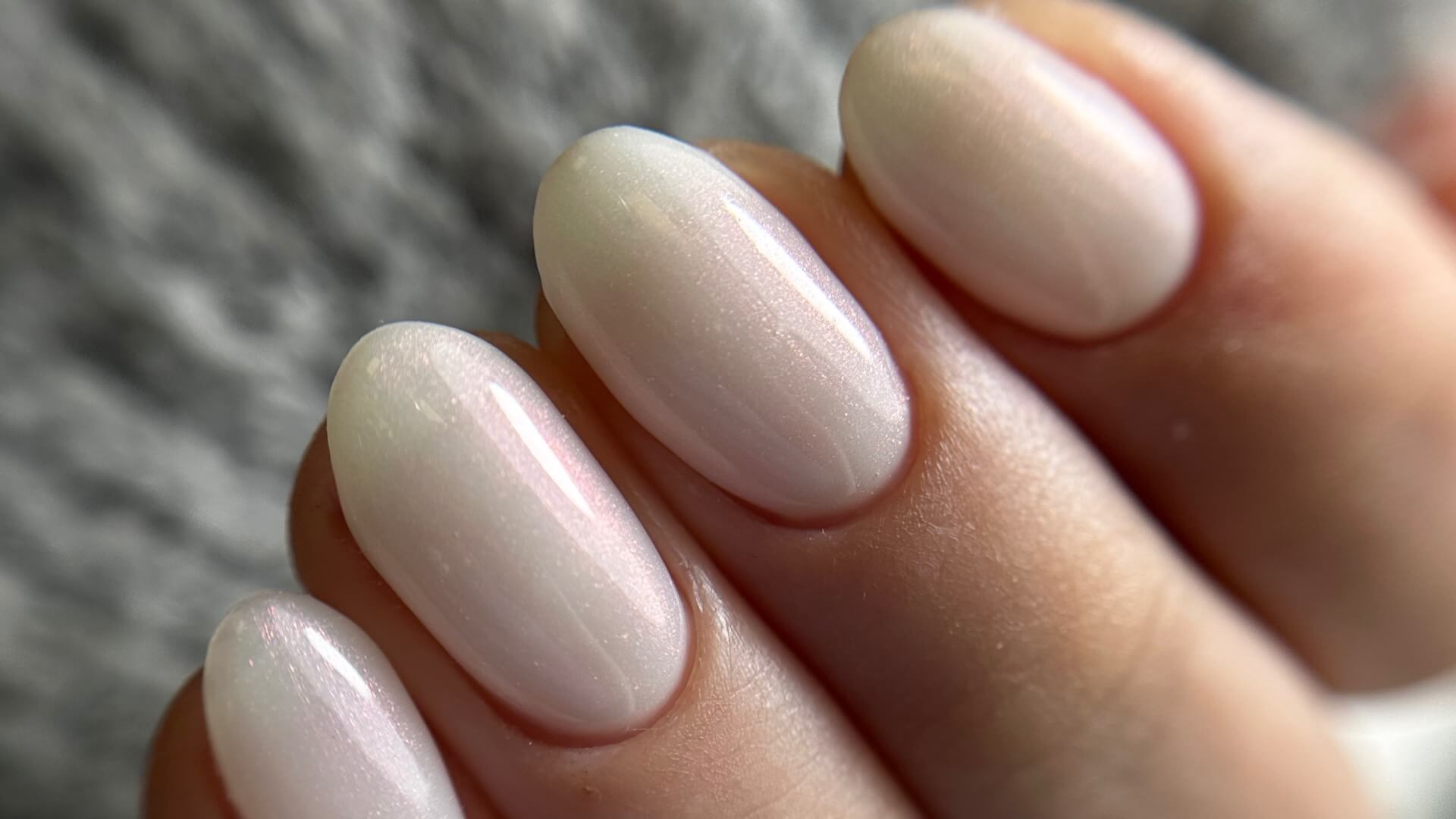  | אופיר ציפורניים