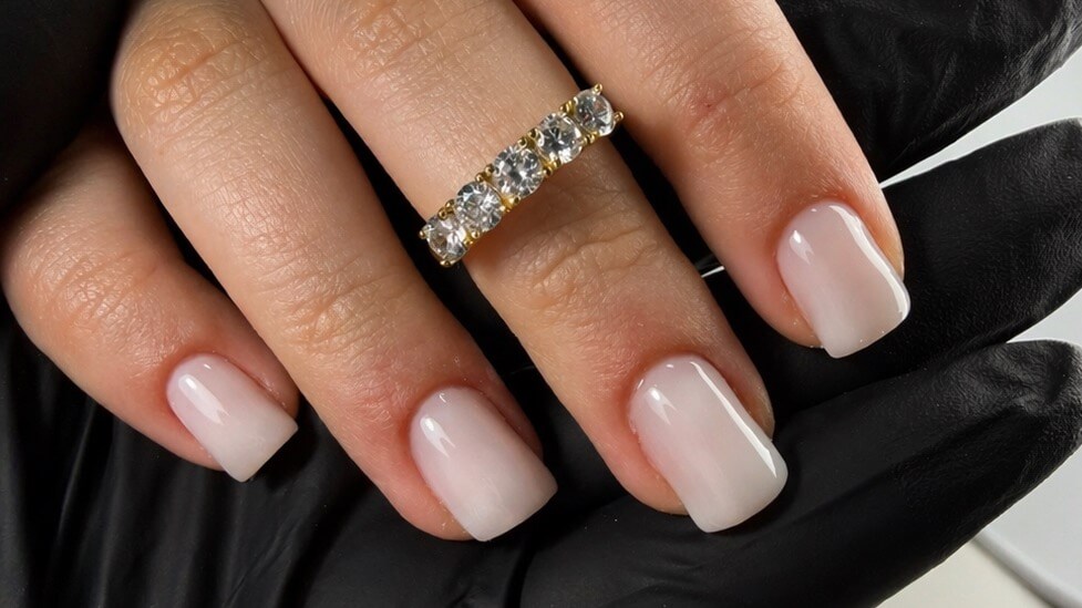  | Emuna Benilov Beauty Clinic