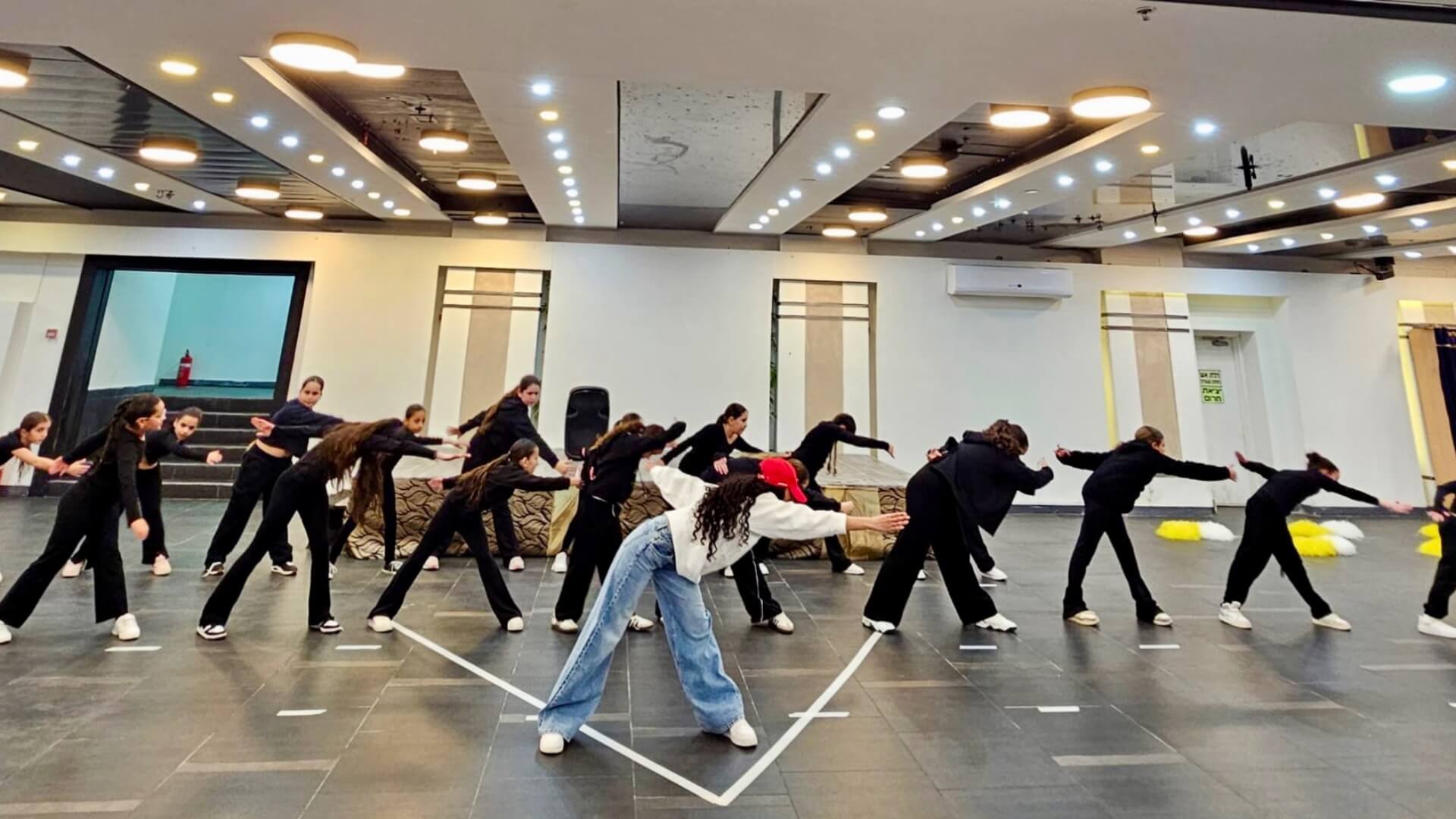 MINDANCE סטודיו לריקוד - היפ הופ