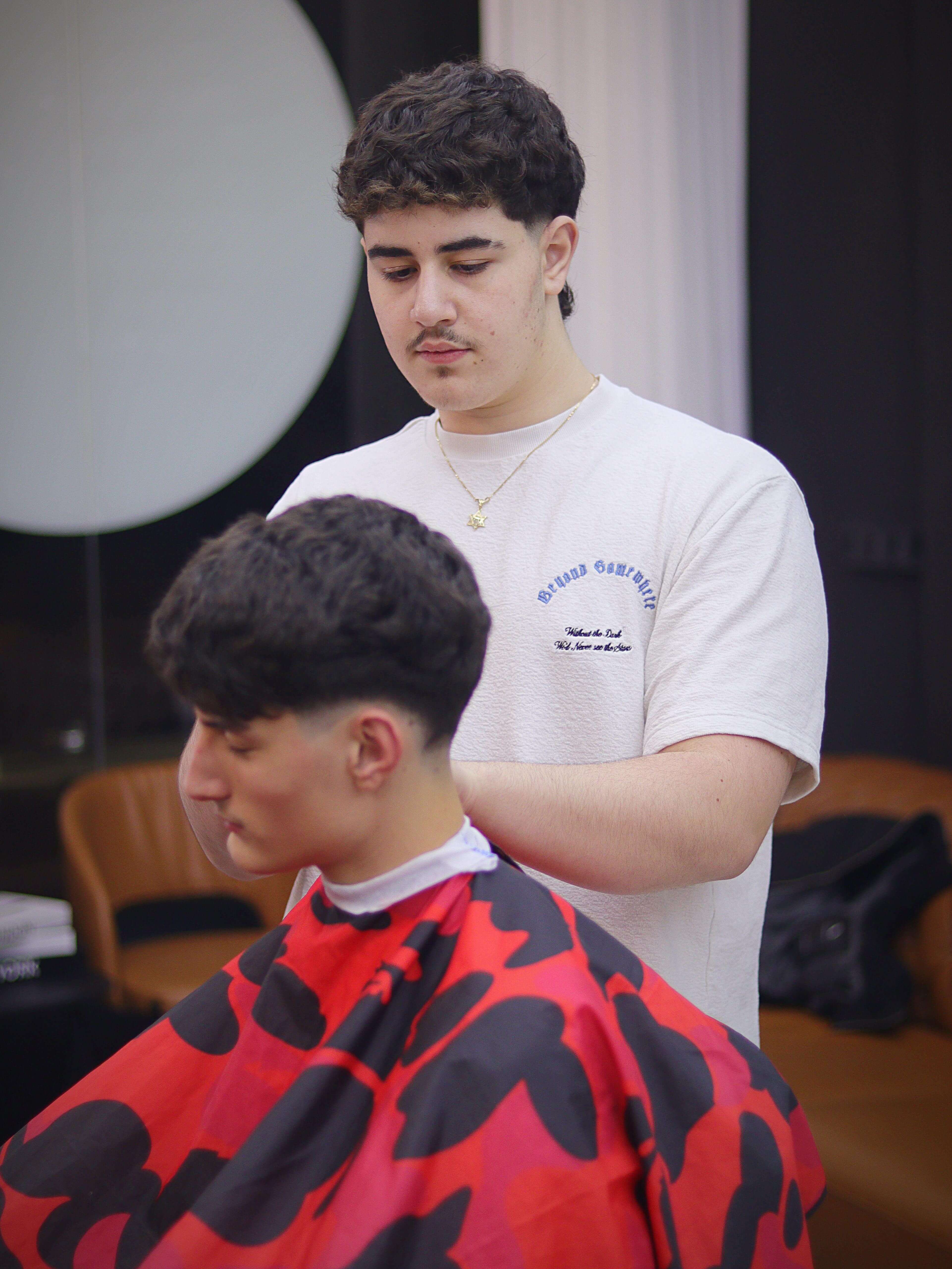 Harel barbershop  | lee