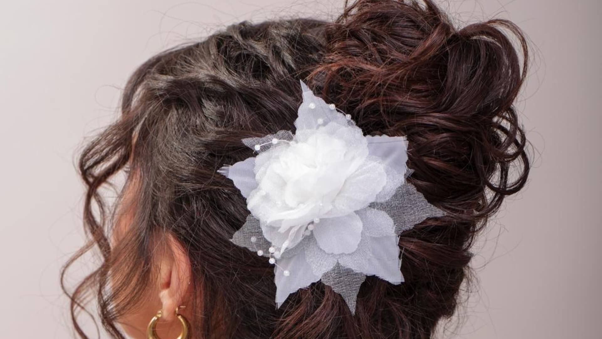 מירב אלבז איפור ועיצוב שיער