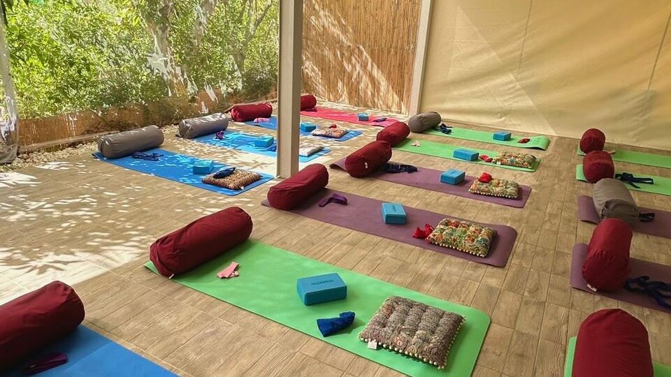 | יוֹגָה מוּדִיטָה (Mudita Yoga)