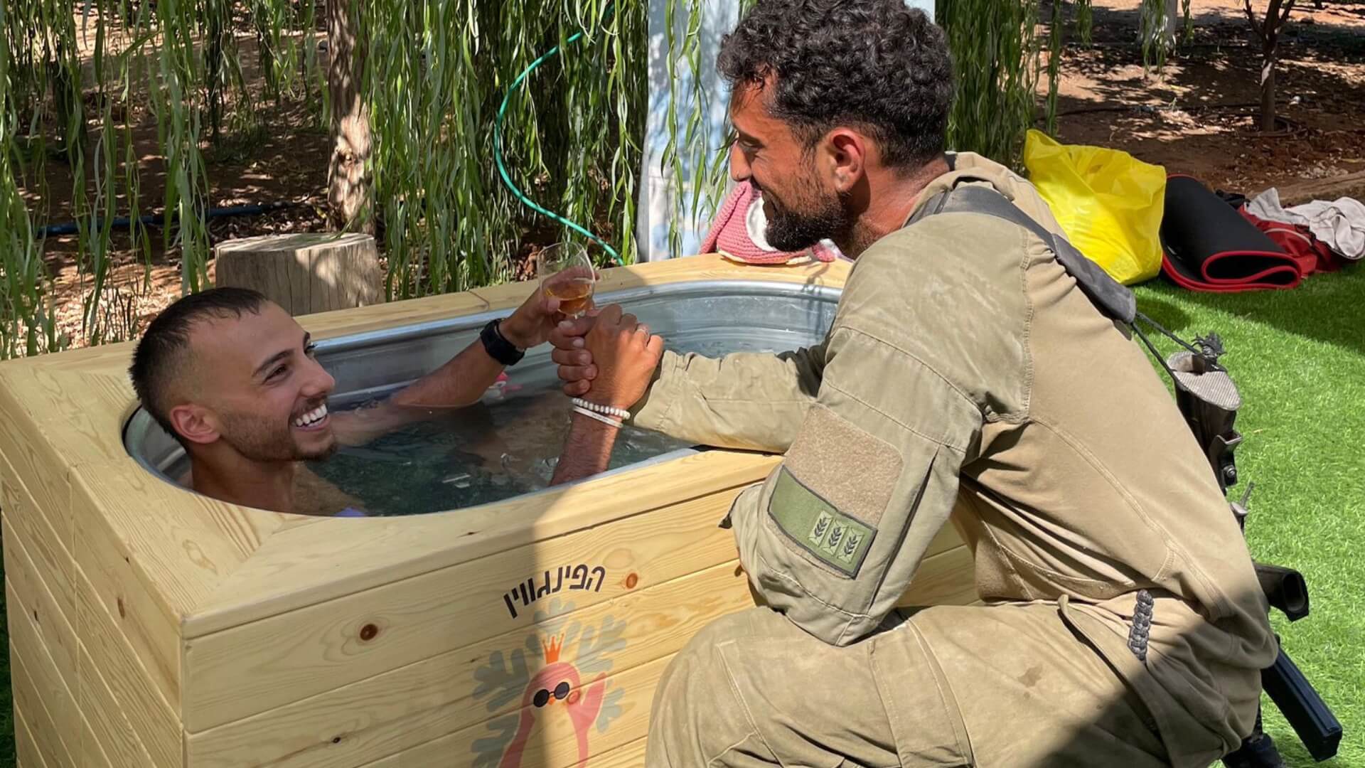 הפינגווין - אמבטיות קרח