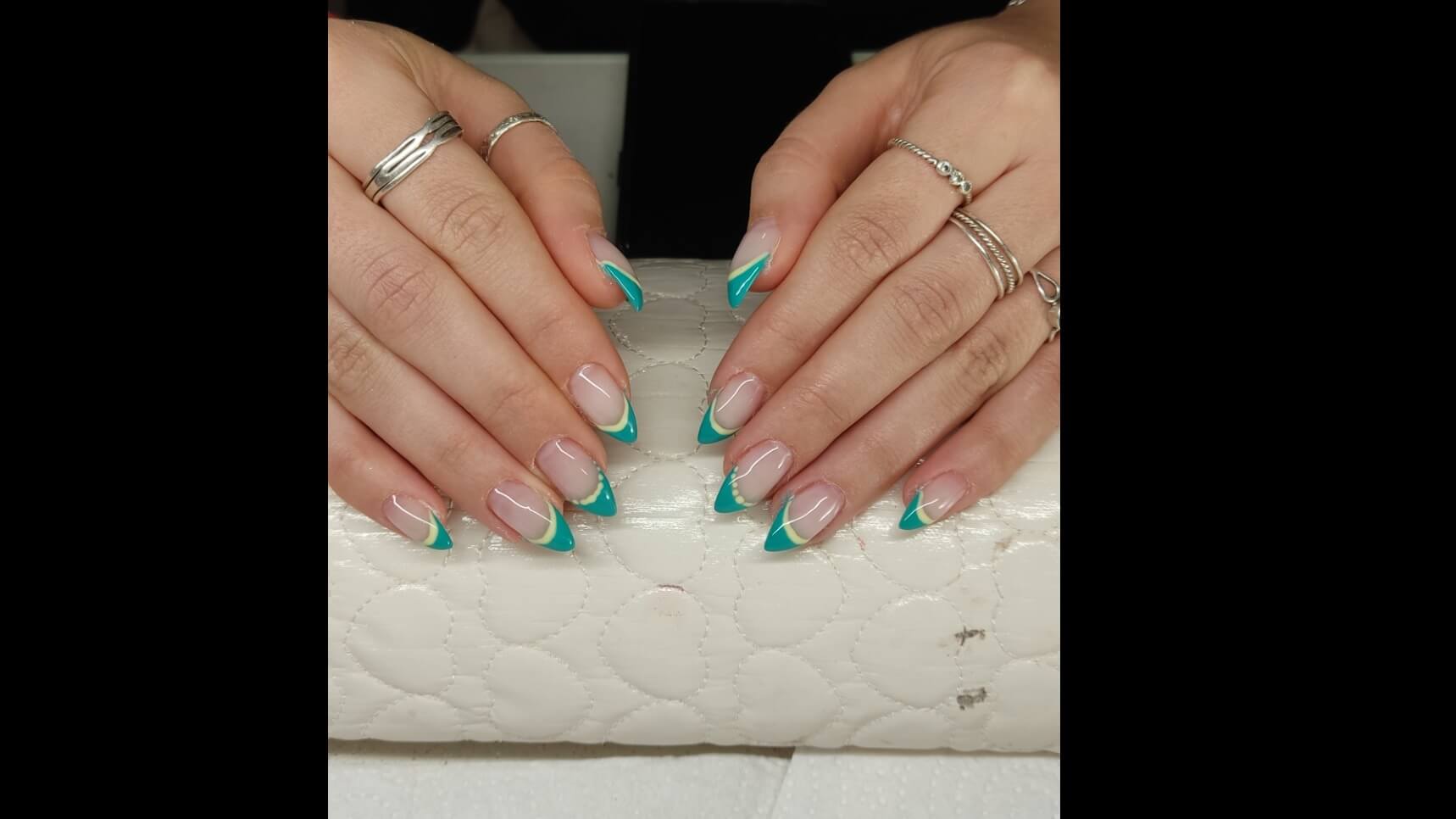 קרנאור בית של יופי