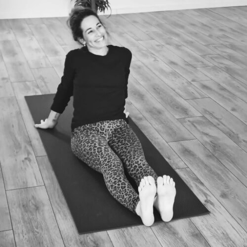 קרן גורדון יוגה | lee