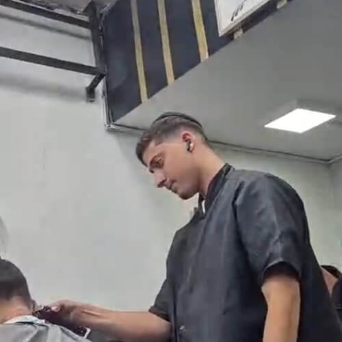 בראש שקט | lee