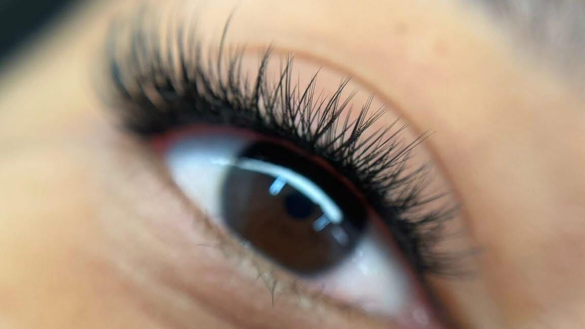 Hagar Amar pmu&lashes