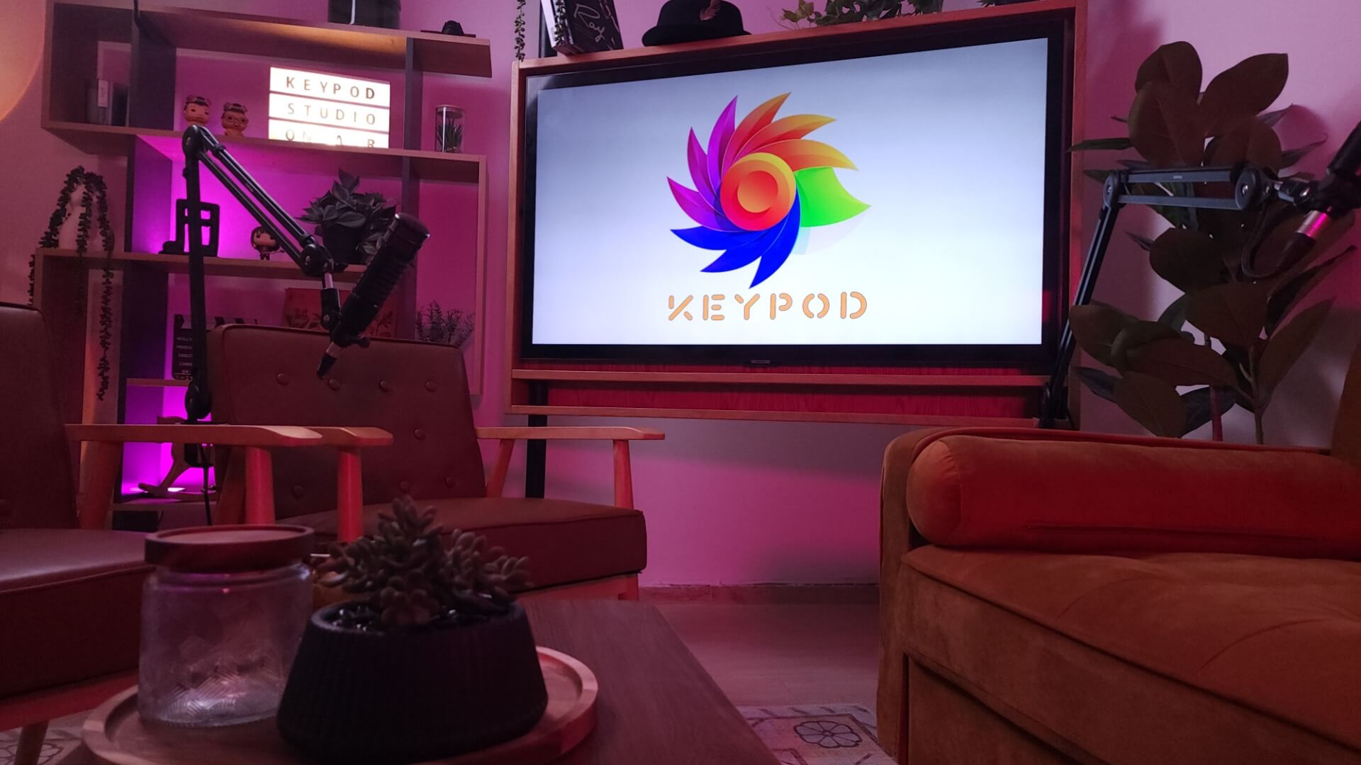 KeyPod Podcast Studio