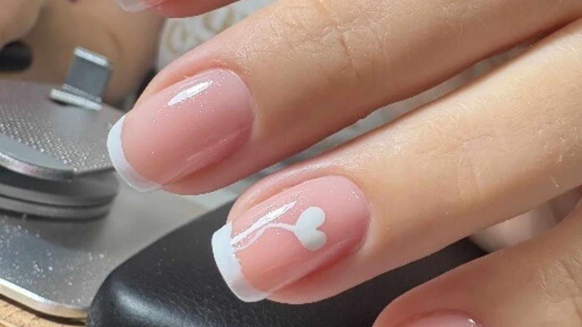 Charming Nails by Yulia