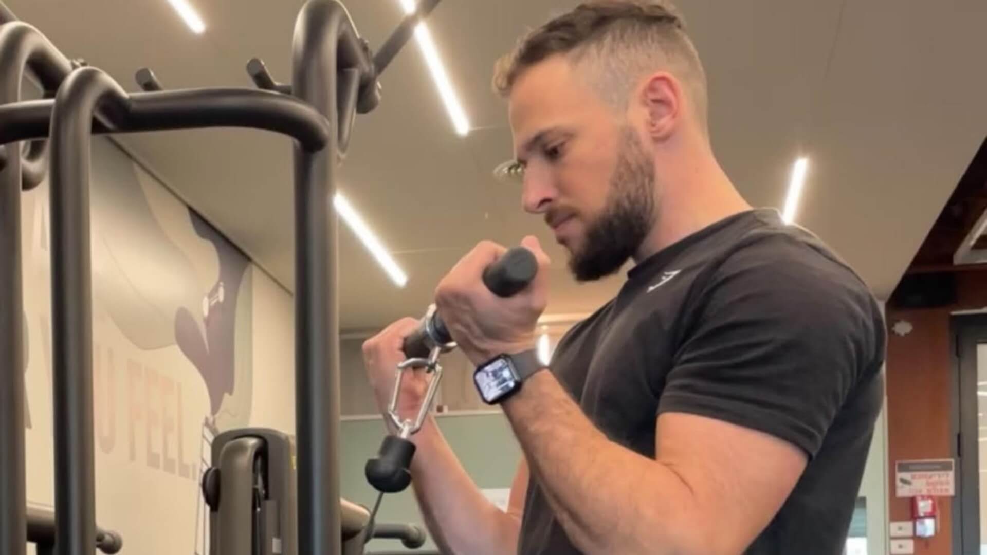  | לזרו פיטנס Lazaro Fitness