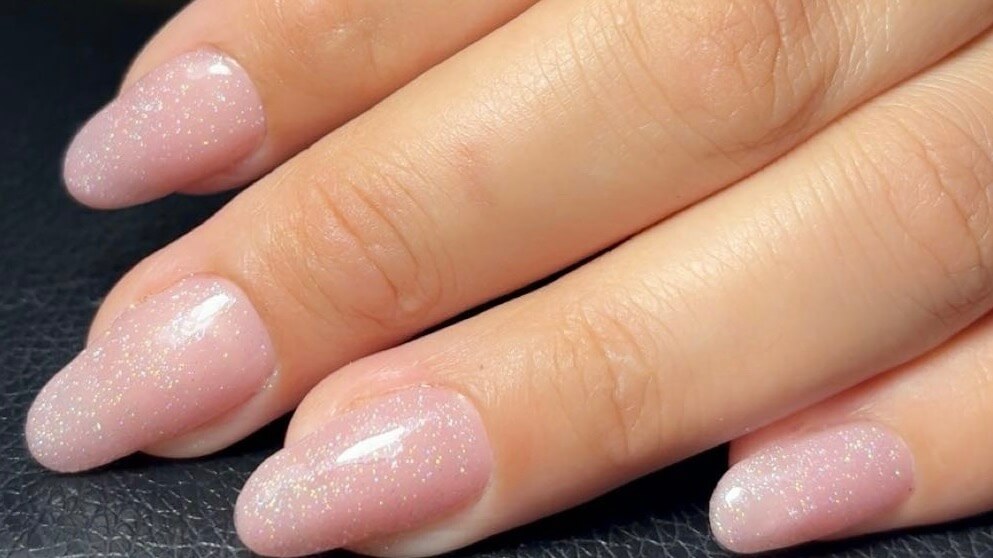 Lama Nails