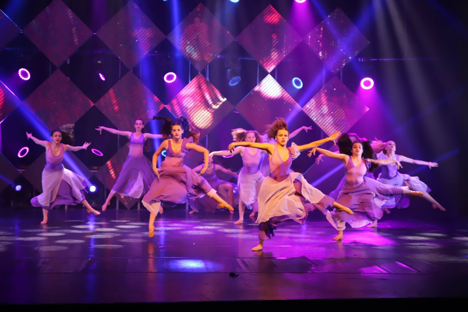 נייס סטודיו