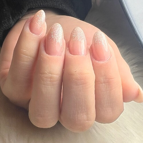 Yara nails | lee