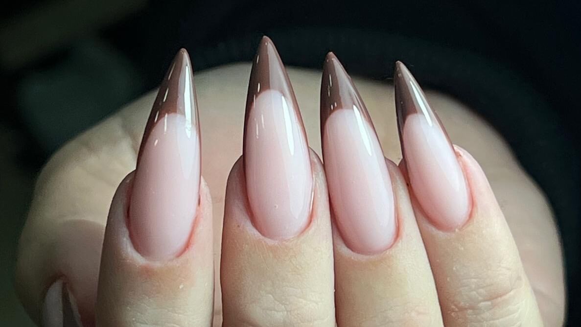 לרה חייפץ ציפורניים 