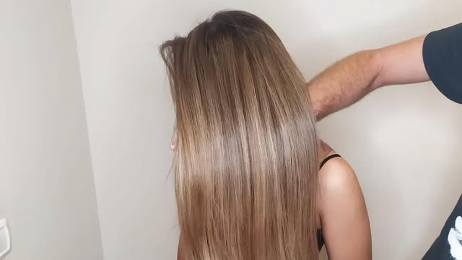 | מספרת 762