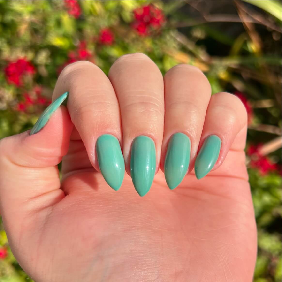 GAYA NAILS DESIGN