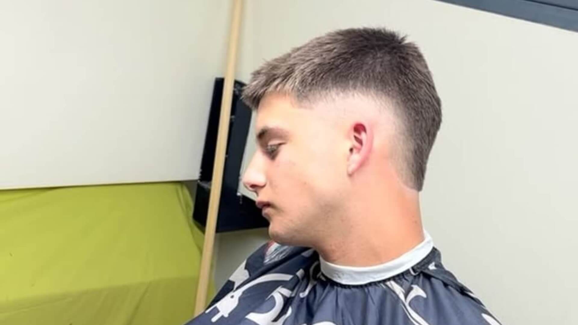 מספרה של עידו