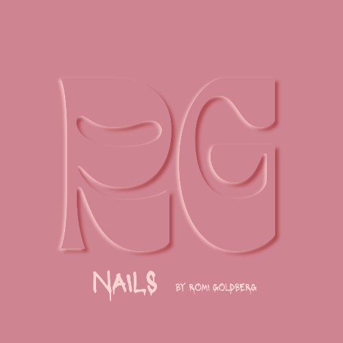 Romi nails | lee