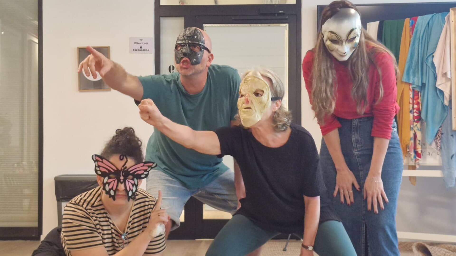 תיאטרון הסיפור החי 