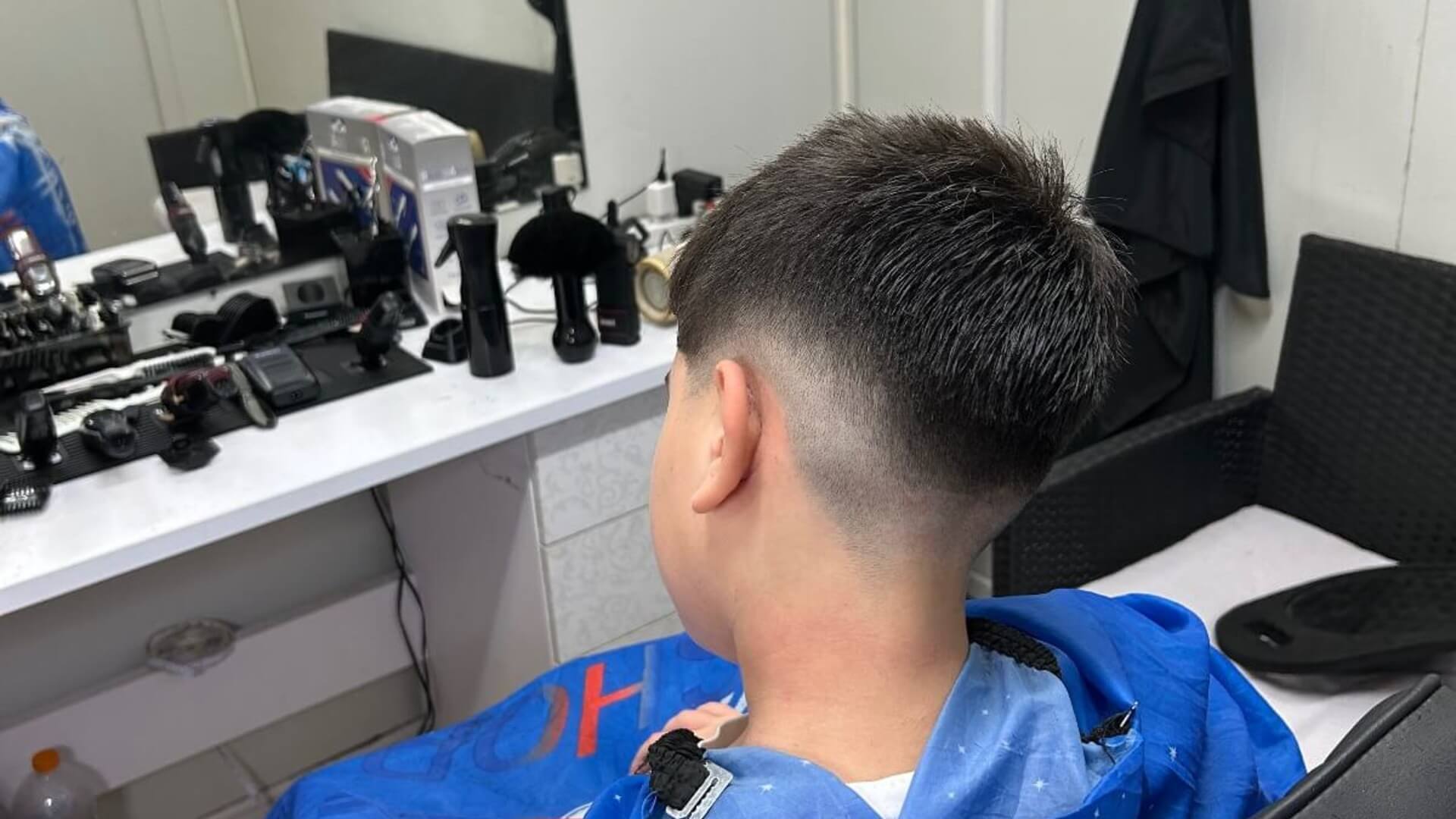 המספרה של איתי