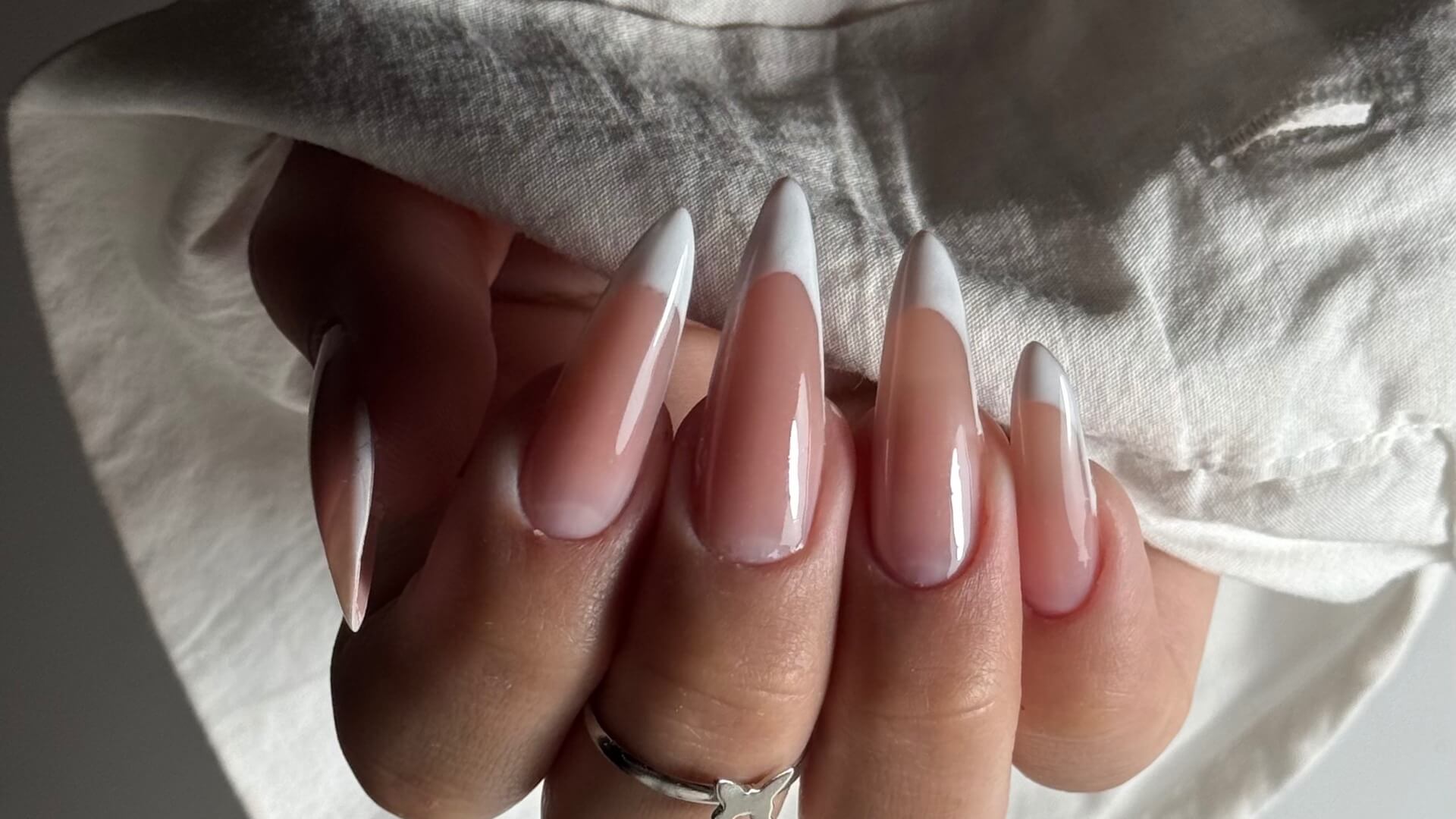 Aya Nails