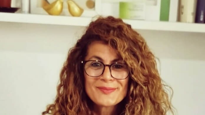 מאמנת ומטפלת בשיטת Li cbt 