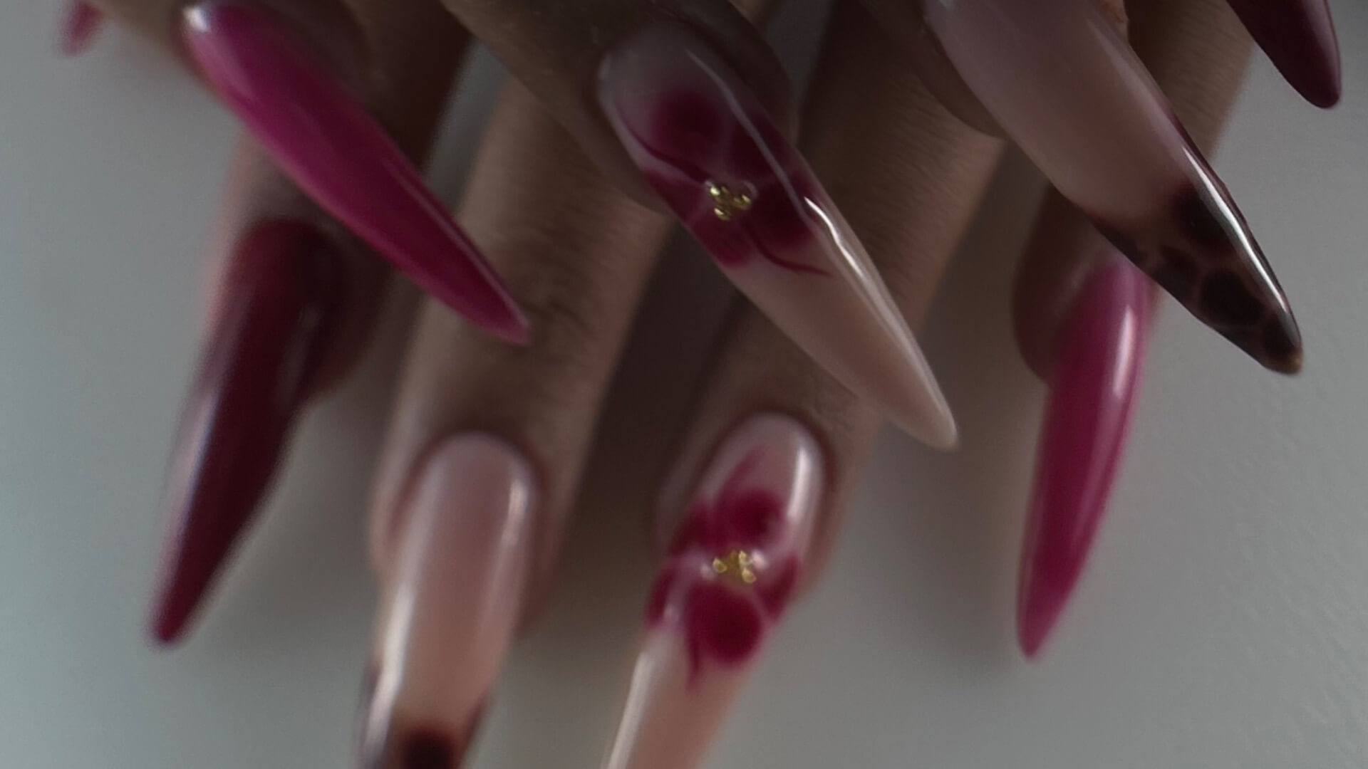 INBAL_torati_NAILS