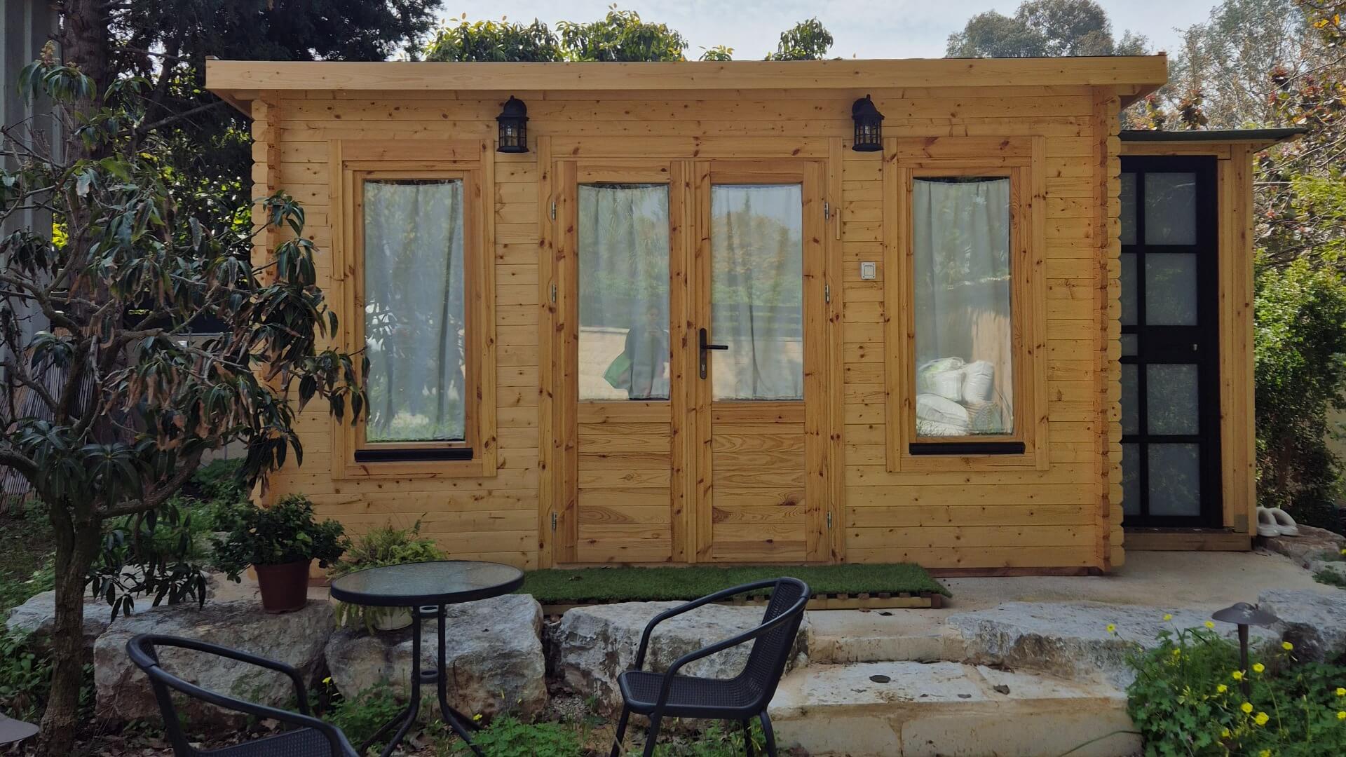 נעה שוננפלד