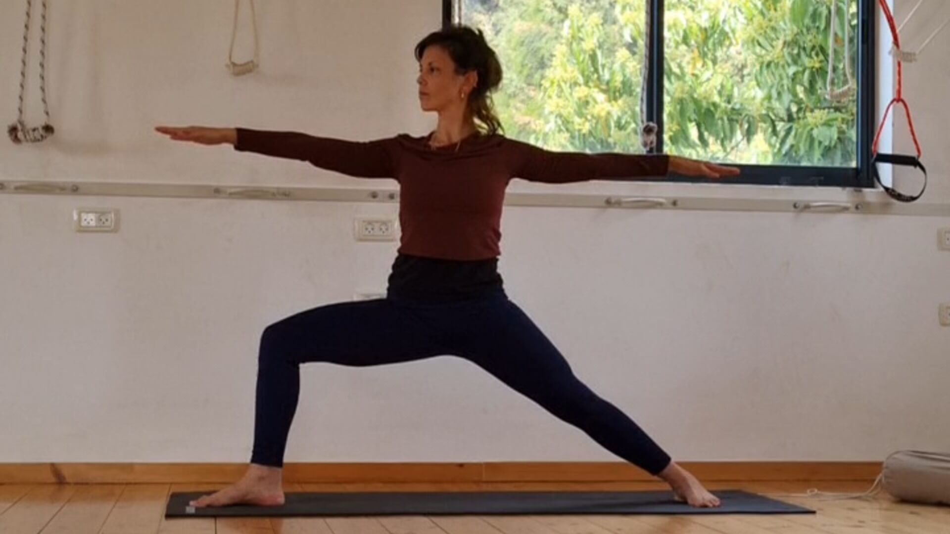 מקום- Yoga Space