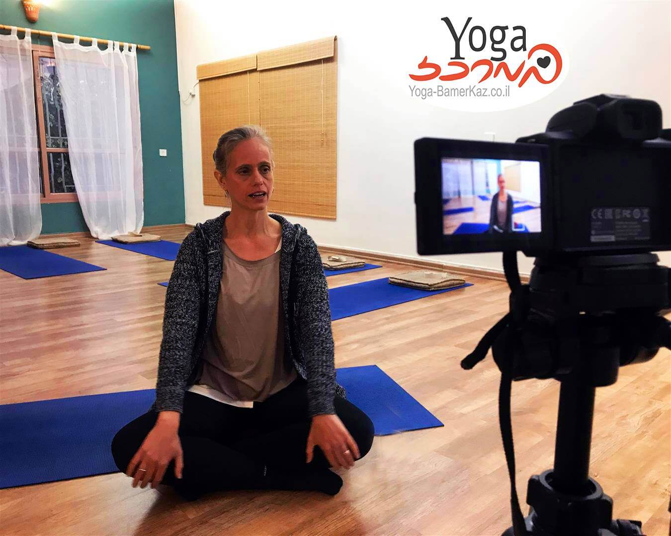 יוגה במרכז 