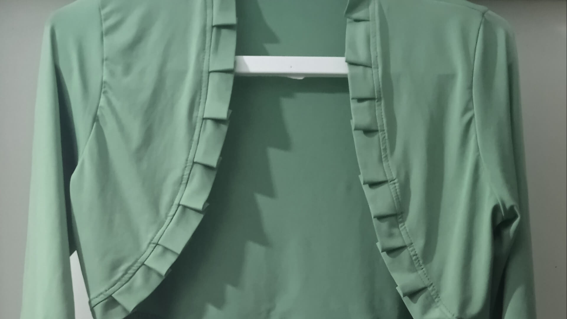 ביגוד מזל טוב לנשים ונערות 