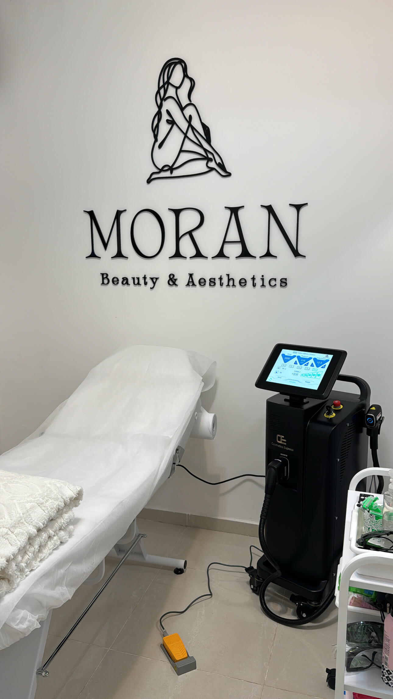 מורן דגן - קליניקה להסרת שיער בלייזר קר 