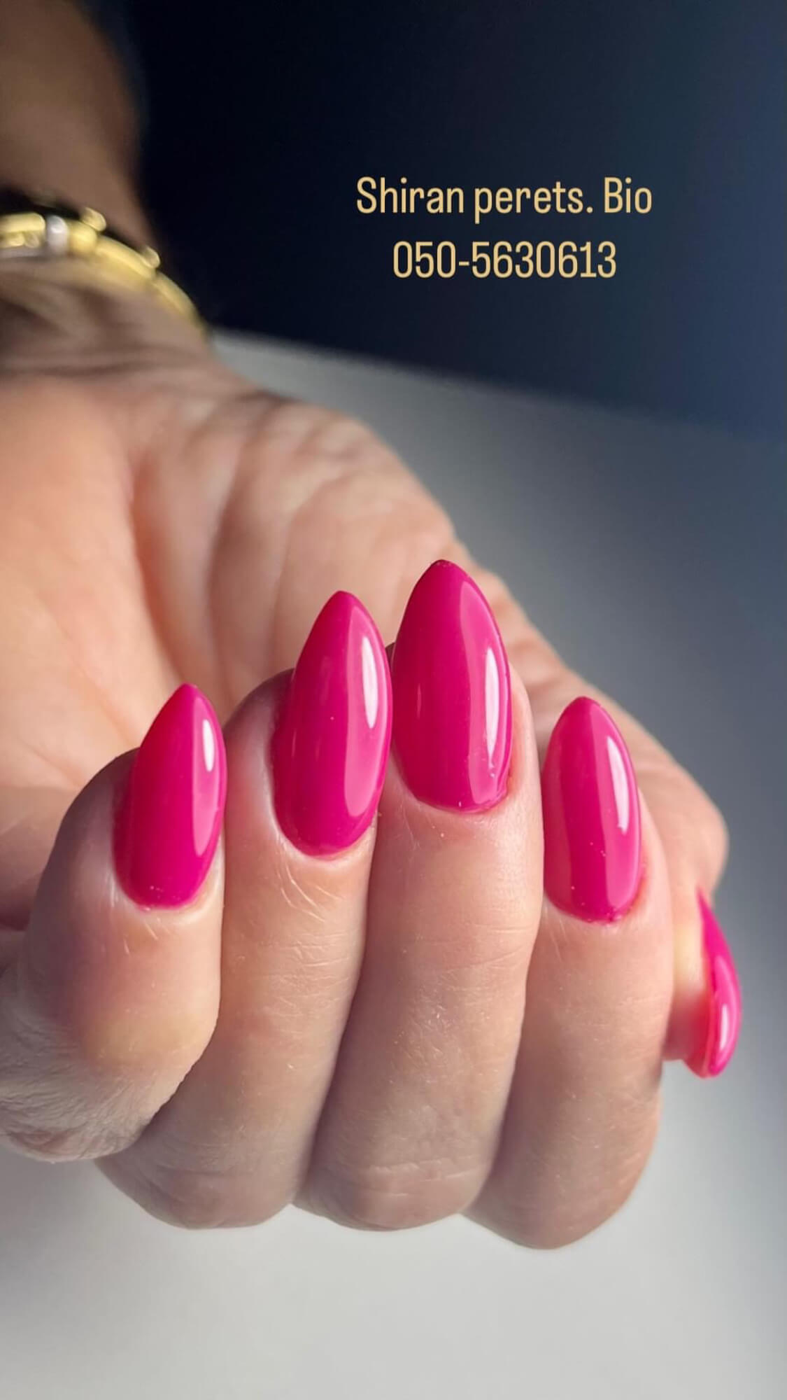 Shiran perets nails.