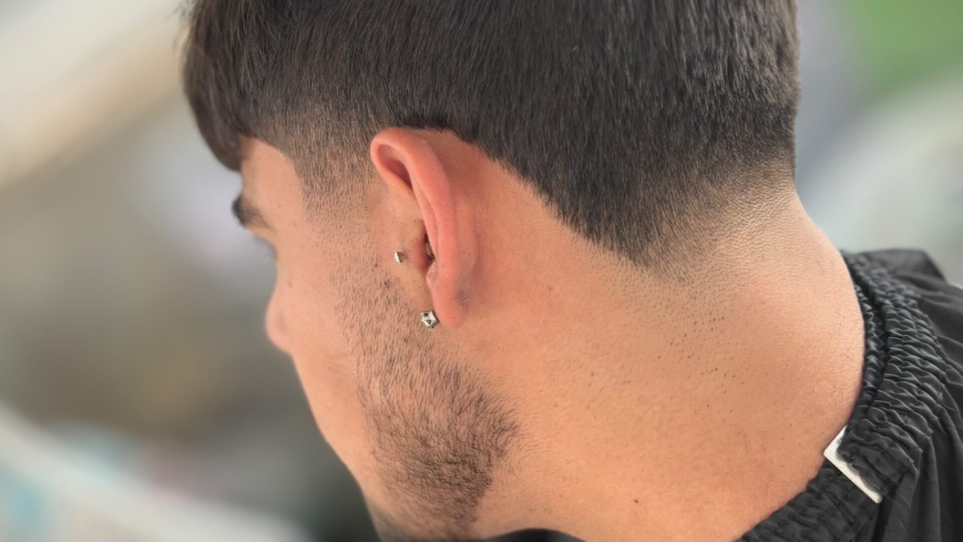 Naor deri hair style