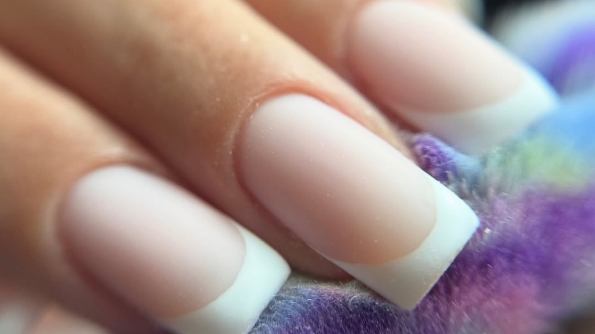 Zoey poldi nails & beauty