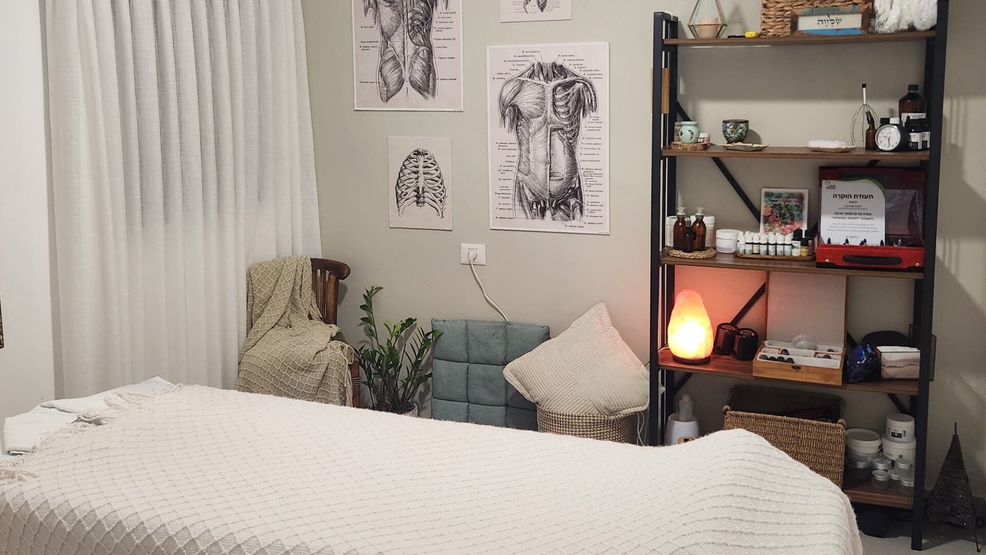 דפנה - עיסוי רפואי