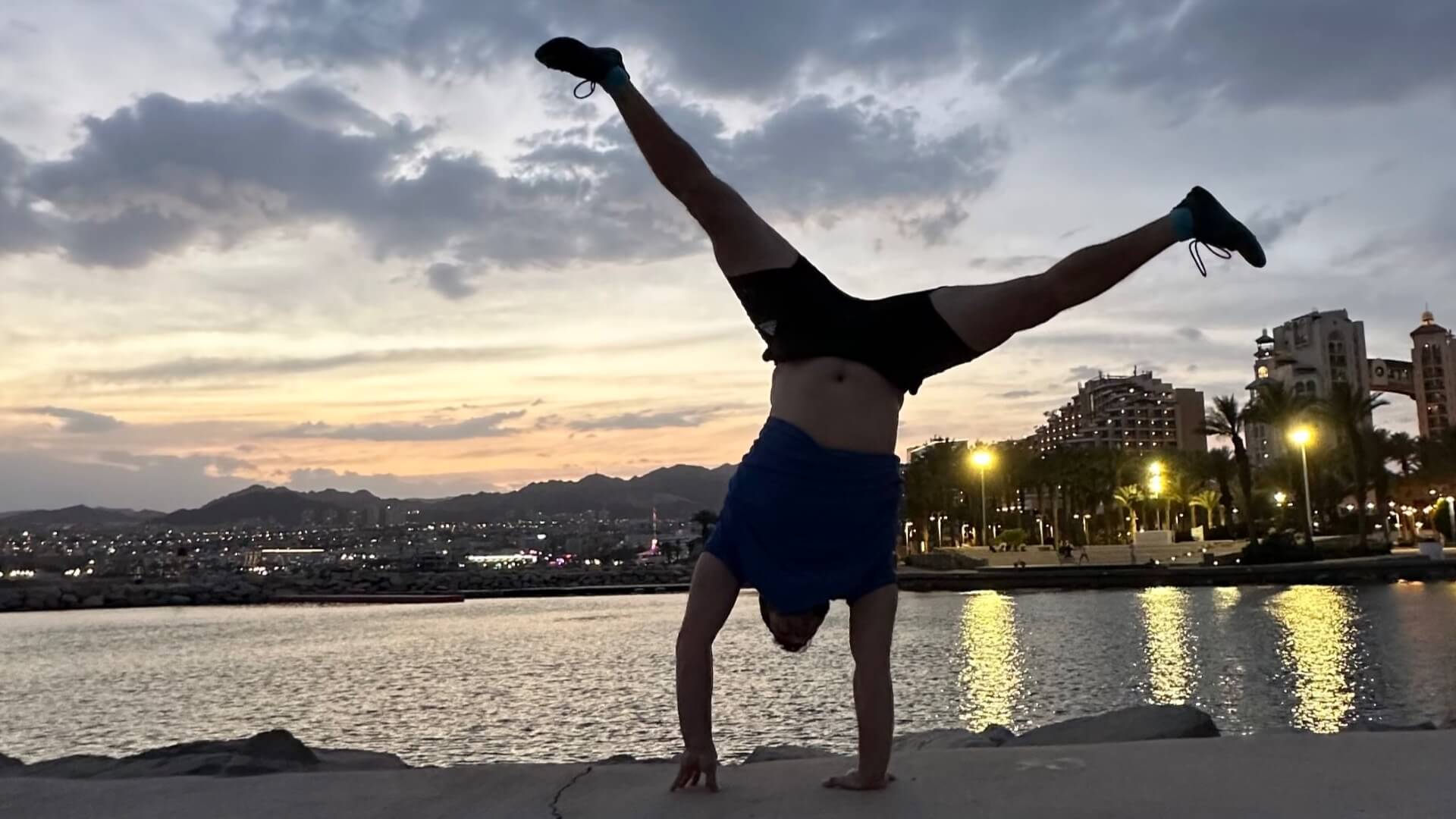  | מובמנט עם שרון איזנמן - מובמנט הרצליה