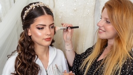 | Mely Gluk beauty & cosmetics