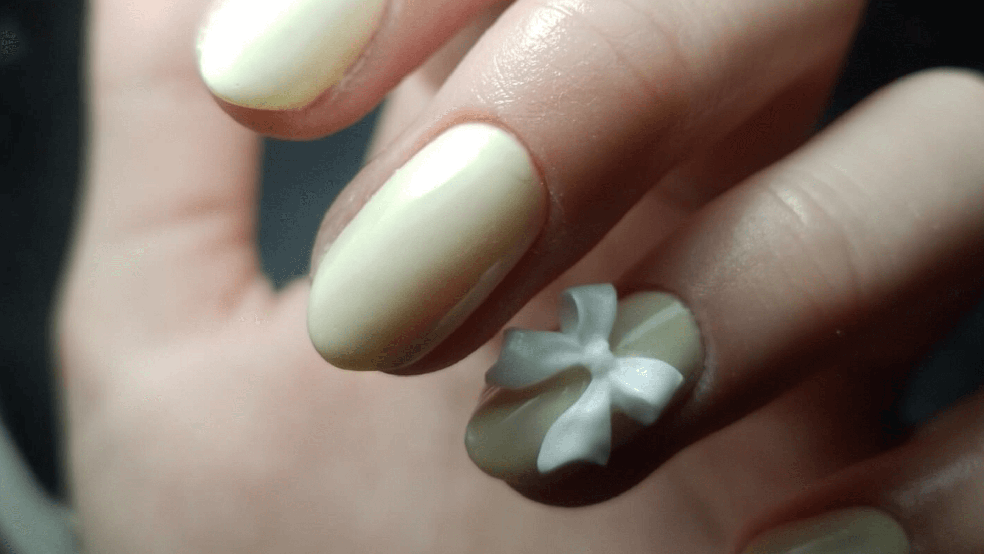 Yikrat .nails and hair