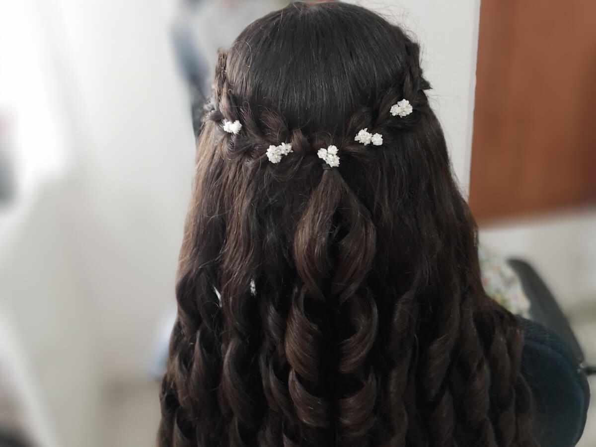 Yikrat .nails and hair  | lee